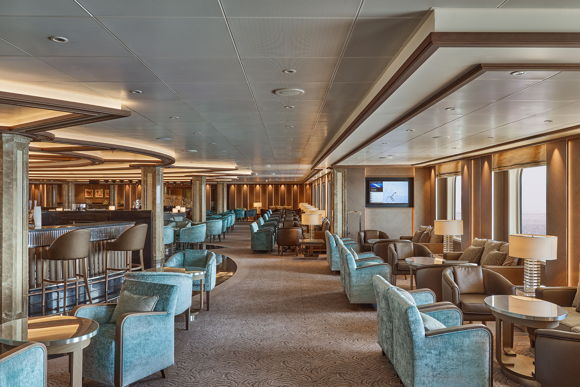 Silversea Moon
